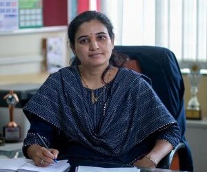 Dr. Aparna Pande